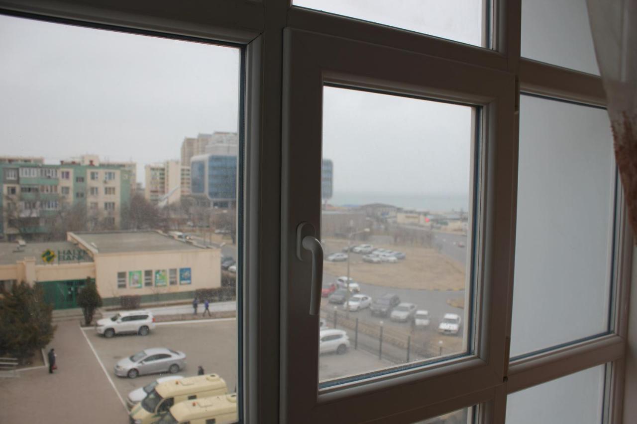 Three Dolphins Hotel 악타우 외부 사진
